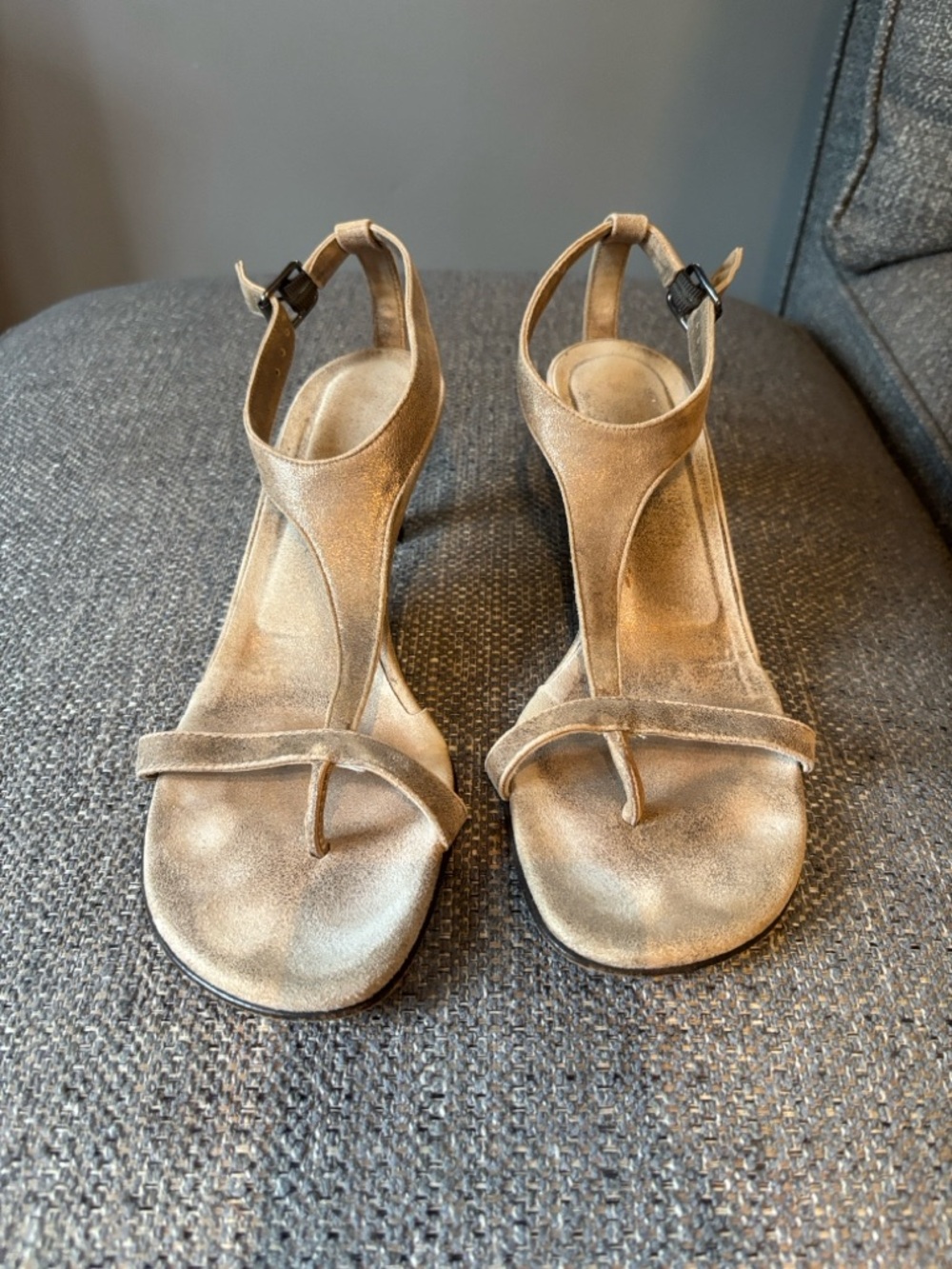 Donald Pliner sandals size 7.5